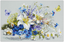 Borduurpakket Lilies and Cornflowers - Magic Needle    ci-510-227