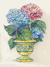 Borduurpakket Hydrangea Blooms - Leti Stitch    leti-l8065