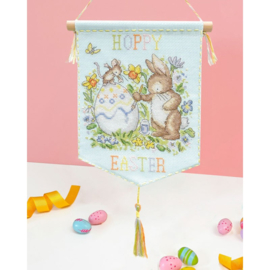 Borduurpakket Kate Garrett - Hoppy Easter - Bothy Threads     bt-xkg24