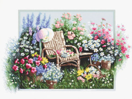 Borduurpakket Blooming garden - Luca-S    ls-b2344