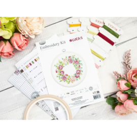 Borduurpakket Roses Story - Luca-S      ls-bc113