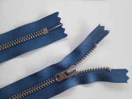 YKK Broekritsen   Zilverkleurige tanden  Jeans blauw  Kleurnr. 839