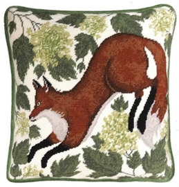 Kussenborduurpakket Catherine Rowe - Spring Fox - Bothy Threads    bt-tap02