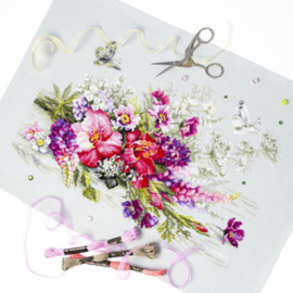 Borduurpakket Country Bouquet - Magic Needle     ci-510-228