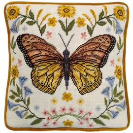 Petit Point borduurpakket Jade Mosinski - Botanical Butterfly Tapestry - Bothy Threads       bt-tap13