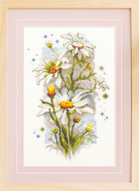 Borduurpakket White Daisies - Chudo Igla (Magic Needle)    ci-100-103