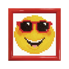 Diamond Dotz Smiling Face with Frame - Needleart World    nw-dd01-009f