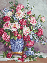 Petit Point borduurpakket Her Majesty's Roses - Luca-S    ls-g605
