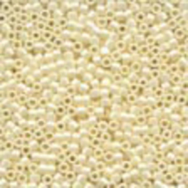 Magnifica Beads Royal Pearl - Mill Hill   mh-10010