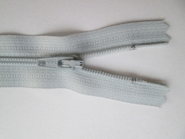 Ykk Nylon ritsen 10 t/m 60 cm Zilver grijs (574)