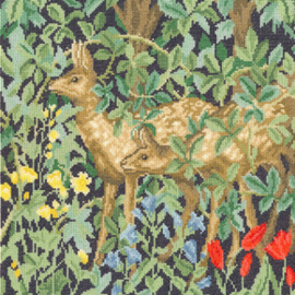 Borduurpakket Henry Dearle - Greenery Deer - Bothy Threads    bt-xac17