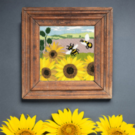 Borduurpakket Kate Heiss - Sunflower Fields - Bothy Threads   bt-sskh04