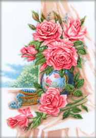 Borduurpakket Gorgeous Roses - RTO    rto-m00274