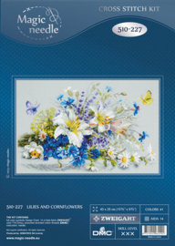 Borduurpakket Lilies and Cornflowers - Magic Needle    ci-510-227