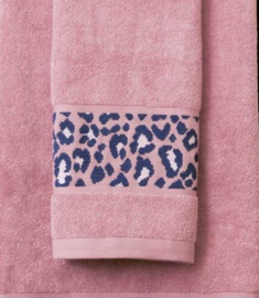 - Gastendoek met aida borduurband