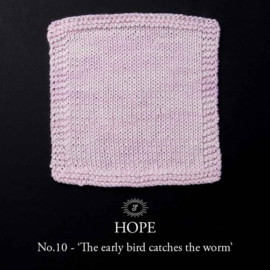 Simy's Hope DK 10 The earle bird catches the worm  /  Roze