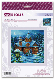 Borduurpakket Snowfall in the Forest - RIOLIS   ri-2029