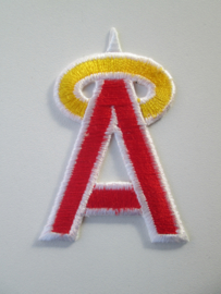 Applicatie De letter A  /  rood met geel