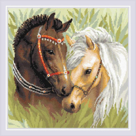 Diamond Mosaic Pair of Horses - RIOLIS    ri-am0039