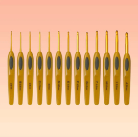 Clover Softgrip Touch haaknaaldset van 13 stuks goud - 2.00mm t/m 6.00mm