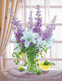 Voorbedrukt borduurpakket Lillies & Hollyhocks - Needleart World    nw-nc650-001