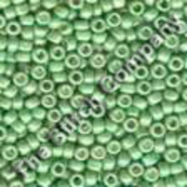 Satin Seed Beads Moss - Mill Hill   mh-03504