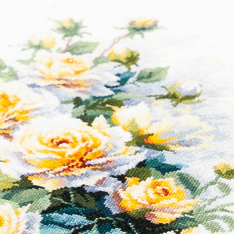 Borduurpakket The Queen of Flowers - Magic Needle     ci-070-008