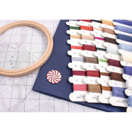 Borduurpakket Christmas Eve Flight - Leti Stitch      leti-l9959