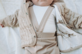 Babyjasje gevoerd printje jungle taupe