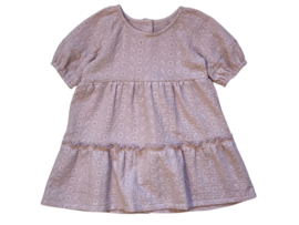 Roze broderie hydrofiel jurk met ruffles en pofmouwen