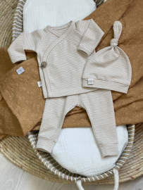 Newborn set stripes beige/wit