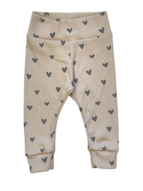 Broekje ribtricot hartjes taupe