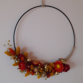 Workshop Flowerhoop met droogbloemen en  kerstlichtjes