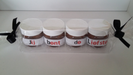 Setje 4 gepersonaliseerde mini nutella potjes