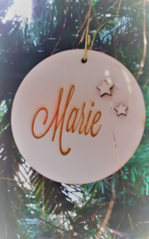 Houten kerstbal gepersonaliseerd met naam