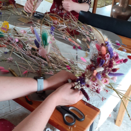 Workshop Flowerhoop met droogbloemen -  Valentijn Editie