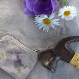 Duo-workshop in de bloementuin: verven met bloemen - woensdag 9 juli