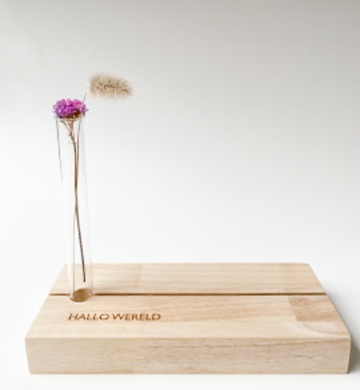 Fotoplankje met bloemenbuisje - Hallo wereld