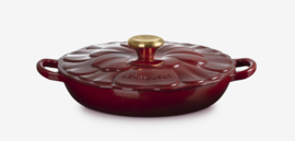 Campagnard Bloesem Garnet Le Creuset