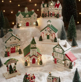 Decoratie Public House met LED Christmas Tree Spode