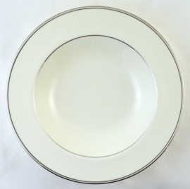 Diep Bord (21 cm.) - Noritake Platinum Line