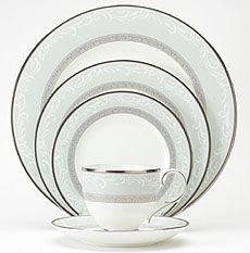 Ontbijtbord (20,9 cm.) - Noritake Yasmin