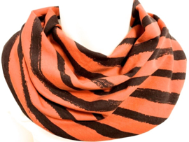 Orange tørklæde med brede brune striber