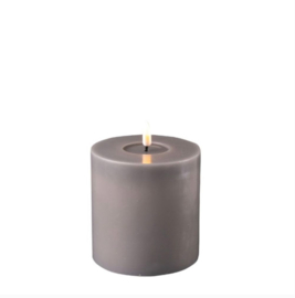 Led Candle 10x10cm (REAL FLAME) grey