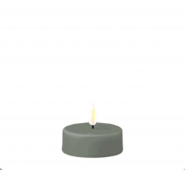 Led Candle Tealight large  (REAL FLAME) salvie green 2st