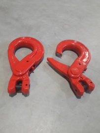 Auto lock hook with clevis or eye