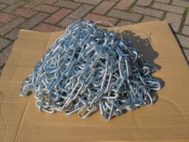 Hot dipped and electro galvanised chain 8 mm long link chain