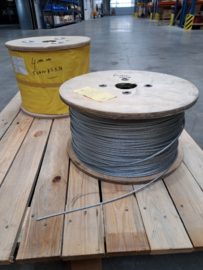galvanised steel cable with 1 PP core 4 mm