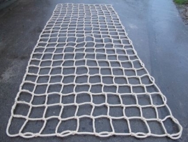 Survival net - Klimnet van Spleitex  maaswijdte 20*20 cm