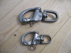 Stainless steel turnbuckle with swivel eye